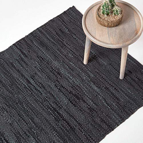 Homescapes Teppich Denver aus 100% recyceltem Leder, 150 x 240 cm, schwarz