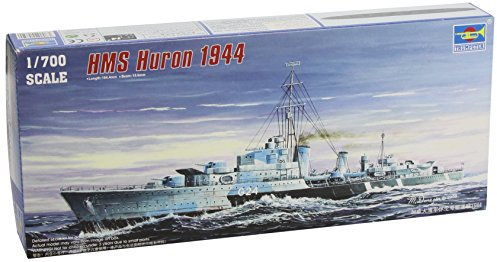 Trumpeter 1:700 - HMCS Huron (G24) Destroyer (1944)