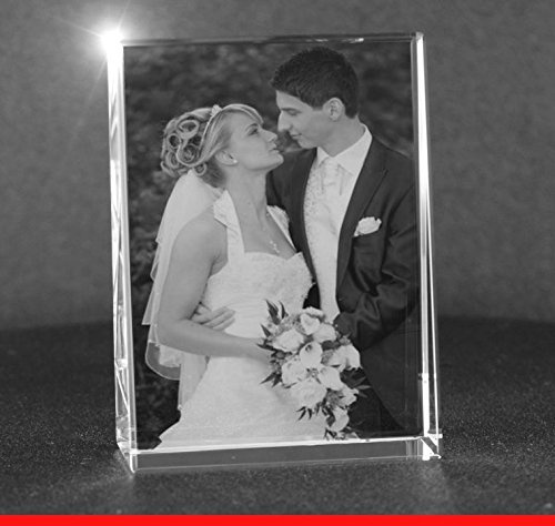 VIP-LASER 2D Gravur Glas Kristall Flachglas selbststehend Hochformat mit Deinem Hochzeitsfoto. Dein Wunschfoto für die Ewigkeit Mitten in Glas! Groesse XL = 105x80x30mm