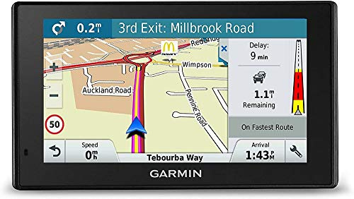 Garmin DriveSmart 50LMT-D Satellit Navigationssystem mit Kartenupdates und Digital Verkehrsanzeige, Europa