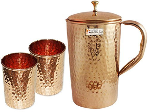 Prisha India Craft Krug aus reinem Kupfer (gehämmerter Krug, 1650 ml) mit zwei Glas-Trinkgläsern, Set aus Krug und Glas, Kupferkrug, Glas-Set, Becher-Set, Weihnachtsgeschenk