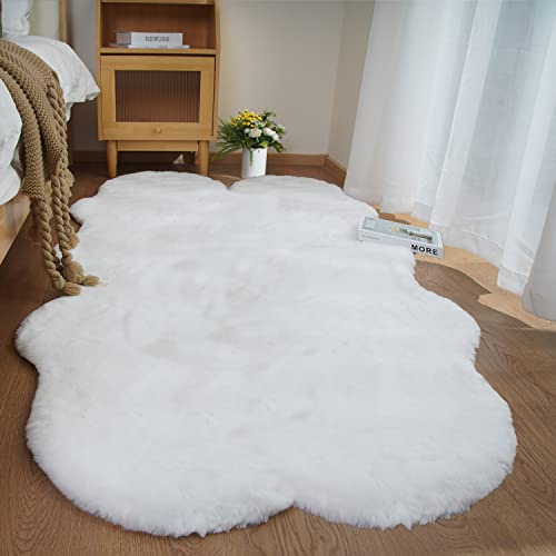 Ghouse Tapis Blanc Faux Peau de Mouton 120 x 180cm Shaggy en Peau en Fourrure synthétique Fourrure Lavable Tapis