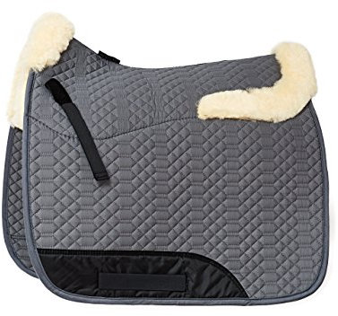 Engel Reitsport | SCHABRA4-D-GRA-MED | Schabracke | Lammfell im Sattelbereich - Half Lined | Steppstoff | Fellkranz vorne & hinten | Dressur | Stoff grau Fell med.