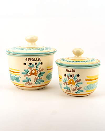 Ceramiche Azzaro & Romano Caltagirone: Traditionelle Keramik-Garlic- und Zwiebelbehälter, 2 Stück, Zwiebelhalter: Ø 16 cm; H 18 cm, Knoblauchbehälter: Ø 13,5 cm; H 14,5 cm, Kühlschrank sicher