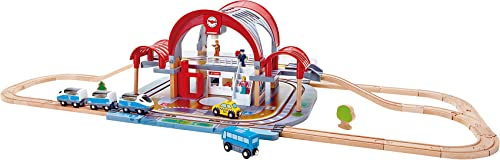 Hape Stazione della Grande città - Stazione ferroviaria giocattolo a due piani con luci, registratore e proiettore per gioco di ruolo dai 3 anni