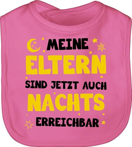 Shirtracer - Baby Lätzchen - Sprüche - Meine Eltern sind jetzt auch nachts erreichbar - schwarz/gelb