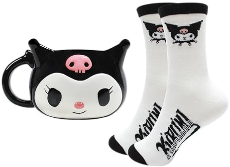 Blue Sky Studios Kuromi 3D-mugg- och strumpset, 350 ml porslinsmugg, storlek 4-7 Kawaii strumpor, presentset för flickor, Hello Kitty & Friends