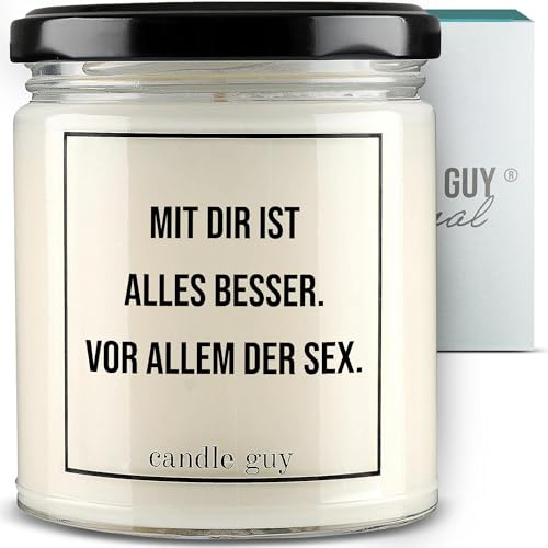 candle guy Duftkerze im Glas [Brennzeit 70h] - Duft-Kerze handgemacht mit Spruch | Freches Geschenk für Frauen, Freundin, Geburtstag | 100% Sojawachs, schöne natürliche Düfte mit ätherischem Öl
