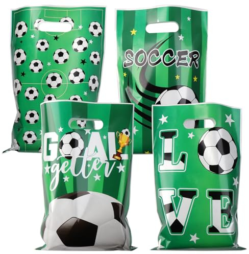 Generisch 50 Stück Fußball Geschenktüten,Kunststoff Fußball Mitgebsel Tüten,25x16.3cm Fussball SüßIgkeiten Tütchen Geburtstagstüten Kinder mit Griff,4 Stile Geschenk Taschen für Thema Party Deko