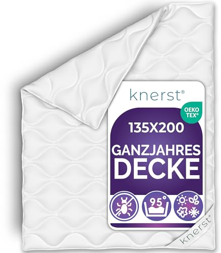 KNERST Mikrofaser Ganzjahresdecke 135x200, atmungsaktiv, Made in EU | Ausgewogenes Schlafklima, weiche Mikrofaserfüllung, atmungsaktiv, temperaturausgleichend, waschbar, allergikergeeignet