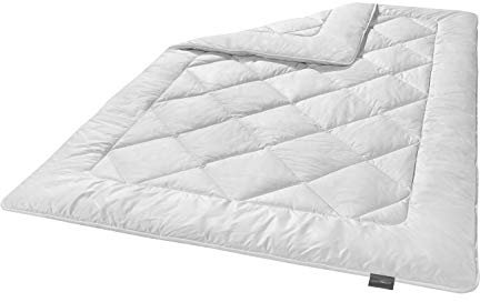 Traumnacht Kamelhaardecke, aus 100% Kamelhaar leichte Sommerdecke, 155 x 220 cm, weiß, Öko-Tex zertifiziert, produziert nach deutschem Qualitätsstandard