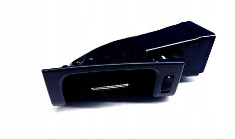 VOLVO XC60 Kühlergrill vorne rechts, Mittelsteg OE 39839071