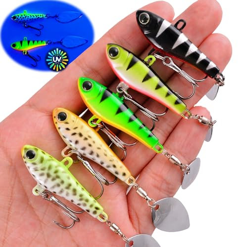 Njord Kalastus Messeneuheit 2023 Jig Spinner Set 5 Stück 20g in Köderbox UV-Aktiv | Bleikopfspinner für Barsch Hecht Zander Döbel | Jigspinner Jigspiner Spin Jig Spinner Baits Spinjig (Drillingshaken)