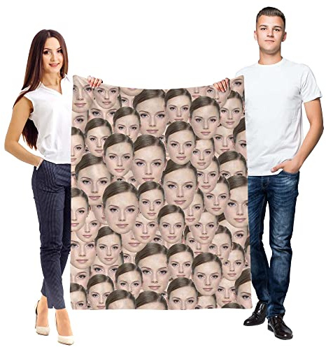 Ferocity Foto Decke mit Gesicht 120 x 150 cm Personalisiert mit Foto; Super Weiche Extra Gemütliche Kuscheldecke zum Geburtstag Valentinstag ins Zimmer Wohnzimmer auf die Couch Sofa; Faces [081]