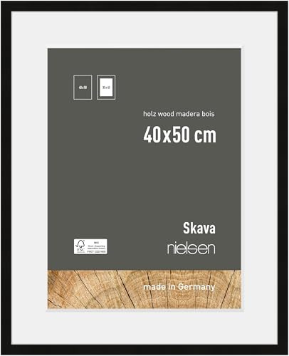 nielsen Holz Bilderrahmen Skava, 40 x 50 cm, Schwarz | Holz Posterrahmen mit Passepartout im Hoch- & Querformat zum Aufhängen Schwarz matt Echtglas