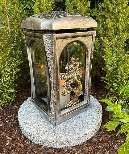 Lampada funeraria lanterna color argento con motivo albero – candela funeraria decorazione 27 cm H. decorazione funeraria nuovo modello senza base.