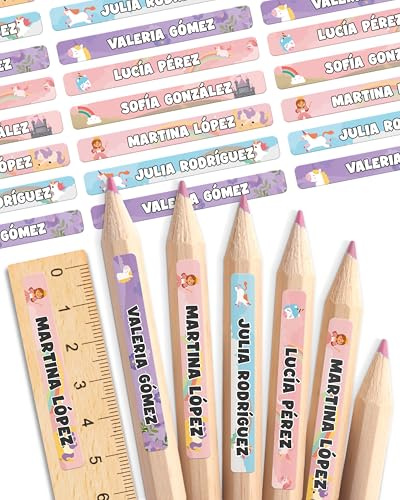 mycustomy – Namensaufkleber Kinder & Namensaufkleber Schule 0+ aus FSC-Papier mit Bio-basiertem Kleber – Etiketten Kleidung 50x6mm