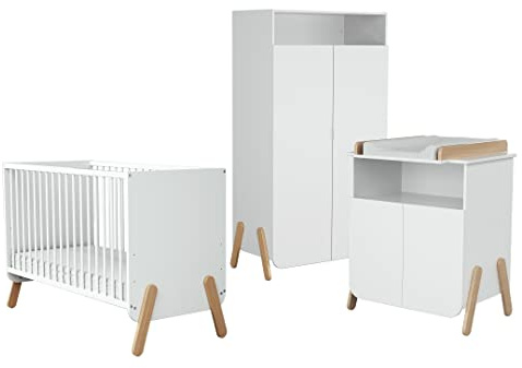 AT4 - Chambre PIRATE Blanc et Hêtre Verni | Lit bébé 60x120 | Armoire 6 étagères dont 4 réglables et une penderie | Plan à langer inclus