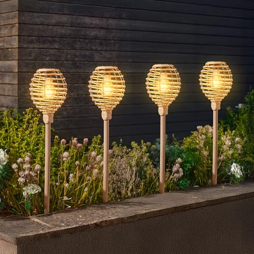 Pack of 4 Rattan Solar Stake Lights – Solar Powered Outdoor Garden Light – Waterproof Warm White LED Stake Lights for Patio, Lawn, Borders, Pathways & Flower Beds – Garden Decoration & Outdoor Light