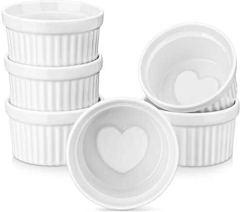 LOVECASA Ramequines de Porcelana Juego de 6 Moldes para Soufflé 240 ml φ 9,8 cm, para Crema Catalana, Hornear Pasteles de Lava, Diseño Interior de Corazón Creativo, Apto para Horno, Blanca