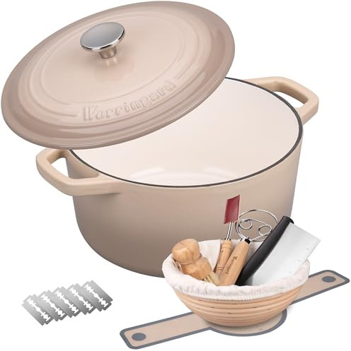 VORRINGARD Olla holandesa de hierro fundido con tapa para hornear pan, incluye suministros para hornear pan de masa madre como cesta de prueba de pan Banneton, 6 cuartos de galón, café con leche