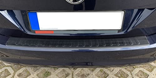Fahrzeugspezifischer Ladekantenschutz Carbon Look mit Abkantung Metall