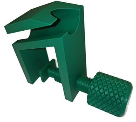 Supporto per tubo flessibile a lunga durata: fissare saldamente i tubi ai barili di pioggia