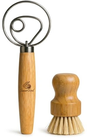 SauerSoul Dänischer Teigbesen aus Edelstahl + GRATIS Sisal-Reinigungsbürste – Profi Schneebesen für Brot, Sauerteig & Pizza – Ergonomischer Holzgriff – Backzubehör Set für Bäcker