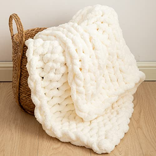 WESHIONGOO Chunky Knit Blanket Throw 40×40 Knitted Throw Blankets for Couch Bed Fluffy Soft Blanket with Jumbo Chenille Yarn Thick 100% Handmade (Cream White)