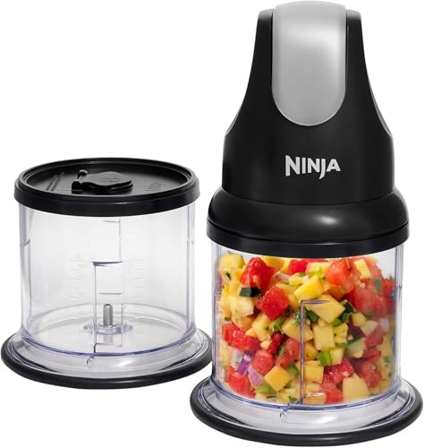 Ninja Express Chop Mini-hachoir électrique à herbes et légumes, pour hacher, émincer et réduire en purée les aliments afin de réaliser sauces, purées et soupes, Mixeur compact noir NJ1002EUBK