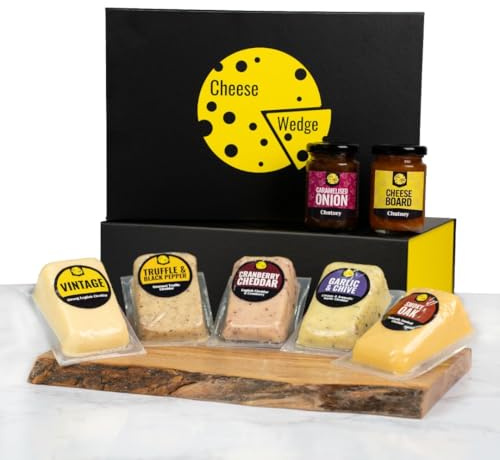 Five Cheeses & Chutney Gift Hamper | Award Winning Cheese Selection | 5 Cheese Wedges 2 Chutneys Artisan Selection