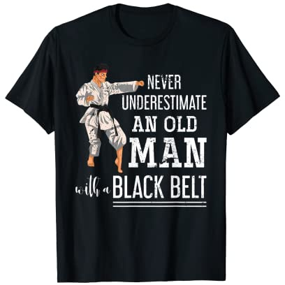 Nunca subestima a un viejo hombre negro cinturón Judo Camiseta