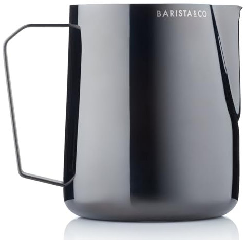 Barista & Co Jarra de leche profesional – Jarra de leche de acero inoxidable para máquina de café con marcas de medición – Jarra de espuma de leche negra perla de 620 ml para hacer arte de café, como