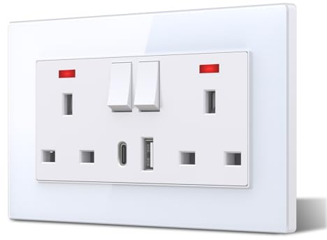 BSEED Double Socket With USB C,UK Standard 2 Pole Electric Power Sockets,Glass Plug Wall Socket with LED Indicator,Main Port Control Switch,2 Gang,146mm White
