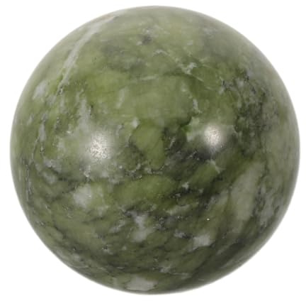 Lurrose Bola de Cristal de Jade Verde Natural Pulida 4-5 CM – Esfera Feng Shui para Decoración de Hogar y Oficina – Adorno de Piedra para Meditación y Energía de Riqueza