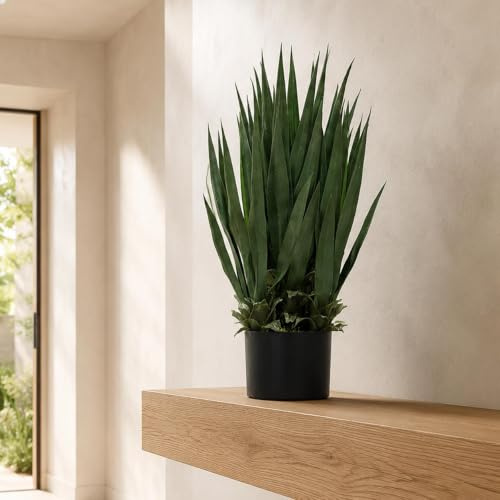 Leaf Design UK Artificial Yukka Tropical House Plant