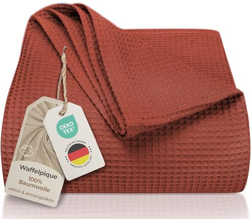 LAYNENBURG Premium Tagesdecke 150 x 200 cm - Waffelpique 100% Baumwolle - leichte Sommerdecke Waffeloptik - Baumwolldecke als Bett-Überwurf, Couch-Überwurf - Sofa-Decke (Mahagoni-Rot)