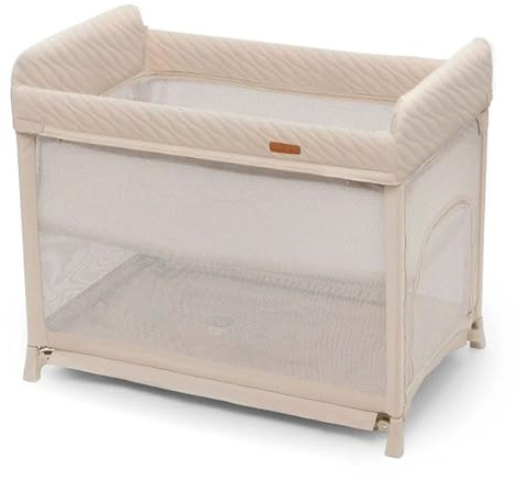 Kinderkraft Moon Dream, Cuna de Viaje Desde el Nacimiento hasta los 3 años, Cuna de Dos Niveles, se pliega fácilmente con una Sola Mano, Incluye colchón y Bolsa de Transporte, fácil de Limpiar, Beige