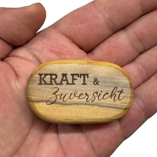 Handschmeichler aus Olivenholz Kraft & Zuversicht personalisierbar (mit persönlicher Gravur)