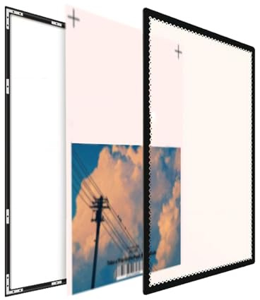 QIeCny LED-Leuchtkasten (schlank/9 Mm), Werbedisplayrahmen (hell), Schnellwechselschilder + Plug & Play, Gehärtetes Glas (Keine Vergilbung/Verformung), Für Restaurants, Geschäfte,3A,Black