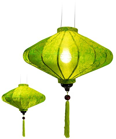 Traditioneller asiatischer Lampion aus Seide, grün, Durchmesser 45 cm – Laterne von Hoi an aus Stoff, Bambus und Holz, handgefertigt – Dekoration von Asien und Handwerk aus Vietnam (P25-V)