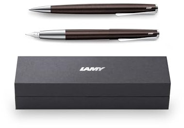 LAMY studio darkbrown Set aus Füllhalter Federstärke M inkl. Tintenpatrone T 10 blau und Kugelschreiber Mine M inkl. Tintenroller-Mine M 63 schwarz in einer Geschenkverpackung
