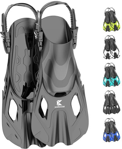 Khroom Schnorchelflossen verstellbar für Kinder Damen Herren | Kurze Tauchflossen & Flippers zum Schnorcheln Schwimmen Tauchen | leichte Schwimmflossen für Urlaub & Pool (Schwarz 32-36