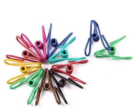 Cabilock Pince à Linge en Métal Réutilisable, Lot de 50 Pinces à Vêtements Colorées, Résistantes la Déformation, pour Corde à Linge et Séchage Couleur Aléatoire