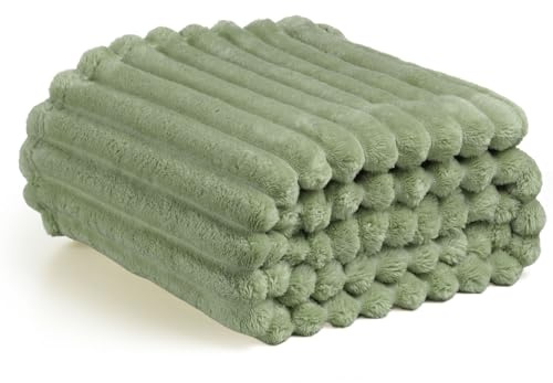 Bibykivn Kuscheldecke Flauschig – Weiche Fleecedecke als Sofadecke & Tagesdecke, Kuschelige Überwurfdecke für Sofa, Bett & Sessel – Flauschige Wohndecke für Zuhause (Grün, 150x200 cm)