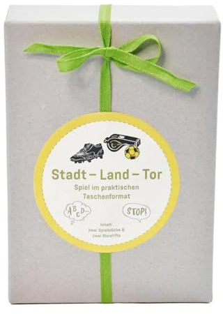 Tool & Tree Stadt-Land-Tor – Fussball-Reisespiel mit Herz - Denkspiel, Gesellschaftsspiel & Party Game für Geburtstag, JGA & Männer-Abend. Lustiges Fußball-Spiel für Kinder, Teenager & Erwachsene