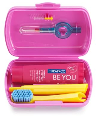 Curaprox Resekit - CS 5460 Tandborste med 'Be You' Tandkräm | 2 CPS Prime Interdentalborstar 07 och 09 | Tandvårdskit 9,5 cm x 6 cm | Magenta | Tillverkad i Schweiz