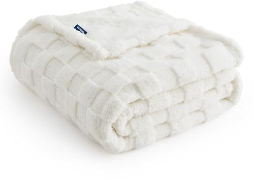 BEDSURE Kuscheldecke Flauschig - Fleecedecke & Wolldecke, Sofadecke, Schachbrettmuster Tagesdecke, Weiche Warme Karierte Decken für Zimmer Deko, Wohn- & Kuscheldecken, Weiß, 150 x 200 cm