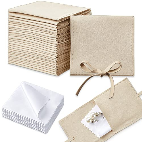 Berlune 30 bolsas de microfibra para joyas, 8 x 8 cm, bolsas de regalo de joyería de lujo con paño de limpieza para embalaje de pulseras, pajarita, estilo sobre con cuerda y divisor (caqui, blanco)