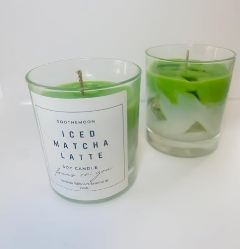 Bougie parfumée matcha latte glacée au parfum de matcha et de miel sauvage - Bougie parfumée dans un pot en verre - Belle décoration - Cadeau d'invité - Bougie à glaçons - Attire tous les regards